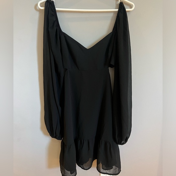 Dynamite Long Sleeve Dress Size XS - Picture 1 of 2